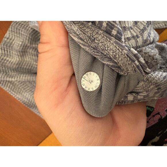Lululemon Wunder Under HR Leggings Size 4 - Picture 4 of 6